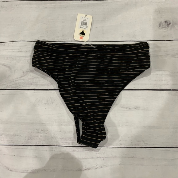 NWT- Billabong Warm Days Rise Bikini Bottom Sz M - Picture 5 of 5